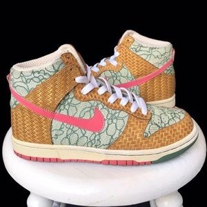 2007 Nike Dunk High “Desert Bloom”